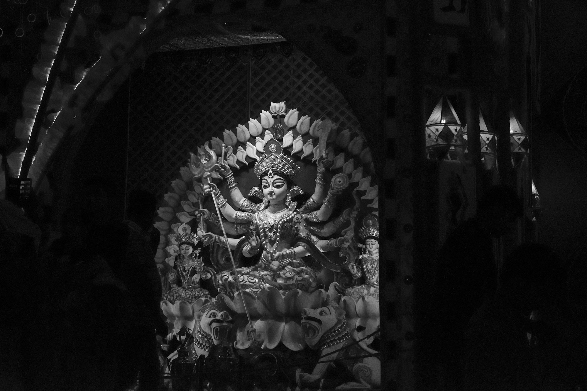 /posts/20231014-navaratri-article/featured-image.jpg /posts/20231014-navaratri-article/featured-image.jpg
